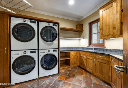 Image for 17  White Pine Canyon Road