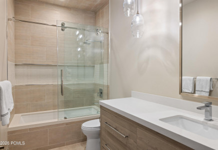 Image for 10738  Summit View Drive