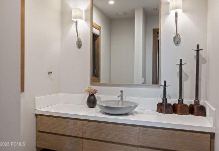 Image for 10738  Summit View Drive