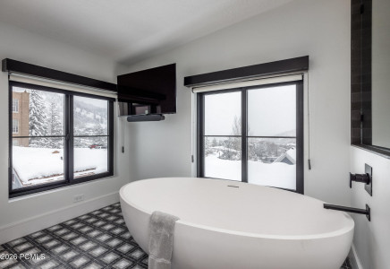 Image for 487  Ontario Avenue