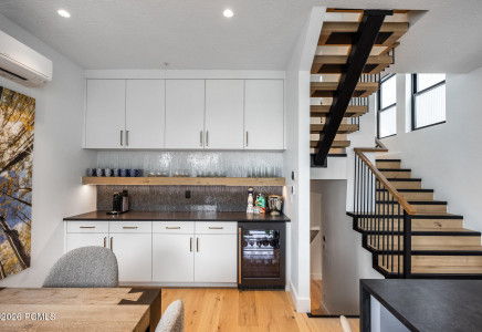 Image for 487  Ontario Avenue