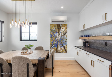 Image for 487  Ontario Avenue