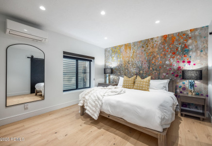 Image for 487  Ontario Avenue