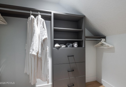 Image for 487  Ontario Avenue