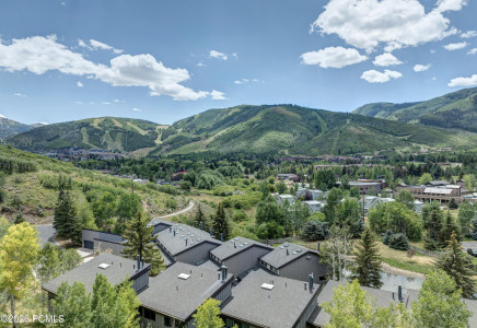 Image for 935  Saddle View Way