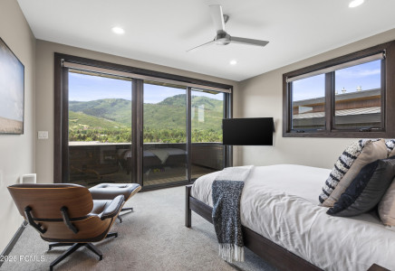 Image for 935  Saddle View Way