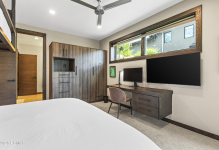 Image for 935  Saddle View Way