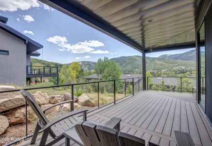 Image for 935  Saddle View Way