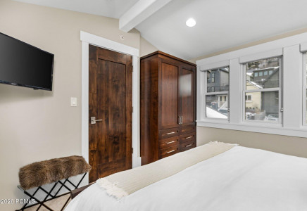 Image for 908  Woodside Avenue