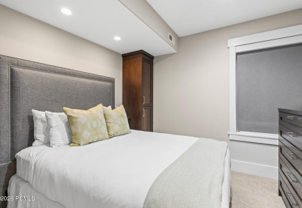 Image for 908  Woodside Avenue