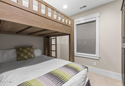 Image for 908  Woodside Avenue