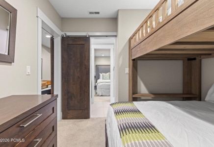 Image for 908  Woodside Avenue