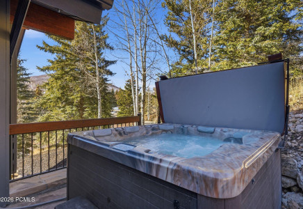 Image for 3230  Thistle Street