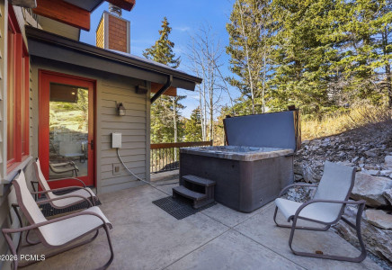 Image for 3230  Thistle Street