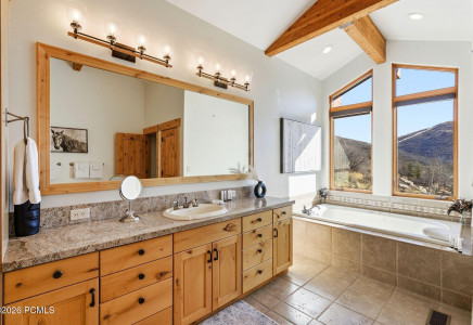 Image for 3230  Thistle Street