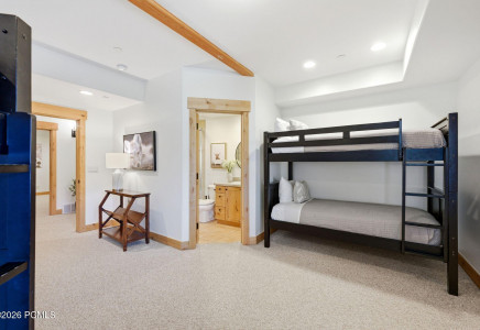 Image for 3230  Thistle Street