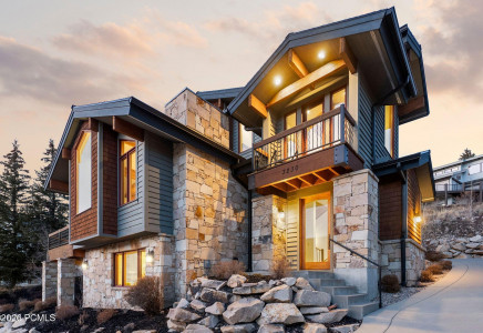 Image for 3230  Thistle Street