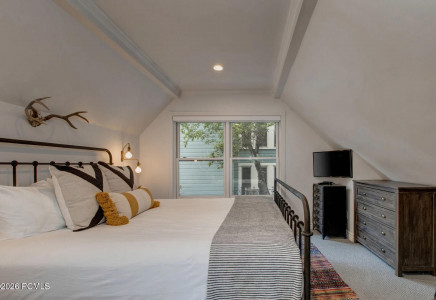 Image for 610  Park Avenue