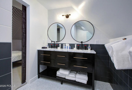 Image for 610  Park Avenue