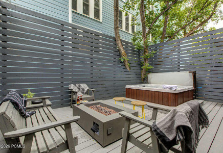 Image for 610  Park Avenue