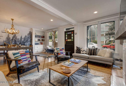 Image for 610  Park Avenue