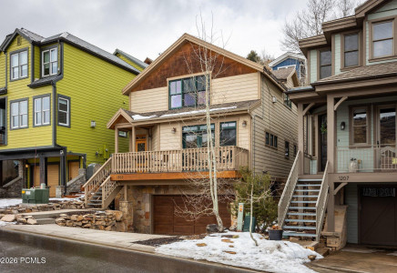 Image for 1203  Empire Avenue