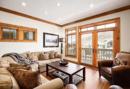 Image for 1203  Empire Avenue