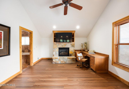 Image for 1203  Empire Avenue