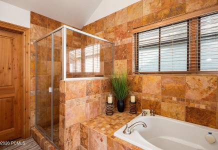 Image for 1203  Empire Avenue