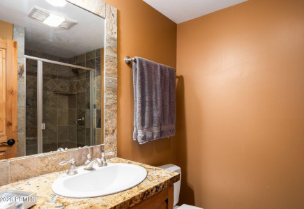 Image for 1203  Empire Avenue