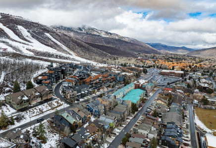 Image for 1203  Empire Avenue