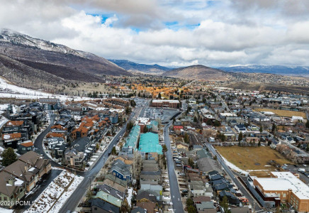 Image for 1203  Empire Avenue