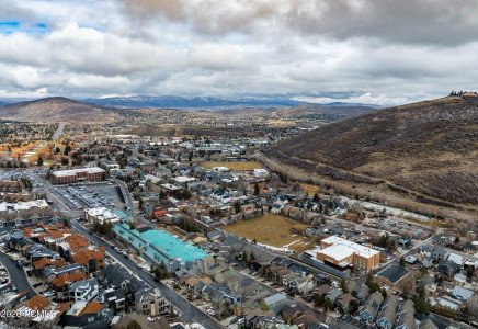 Image for 1203  Empire Avenue