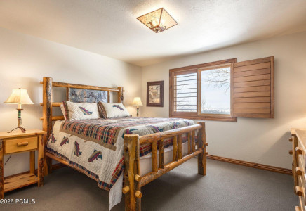 Image for 1355  Golden Way