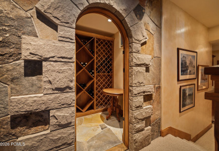 Image for 21  Silver Dollar Road