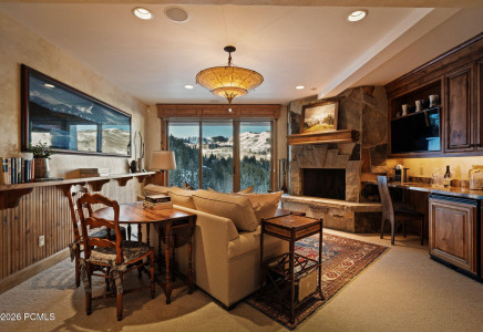 Image for 21  Silver Dollar Road