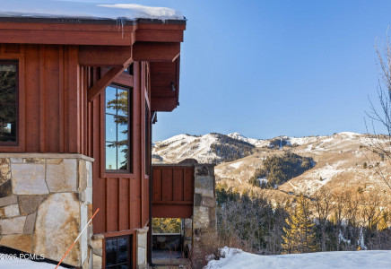 Image for 21  Silver Dollar Road