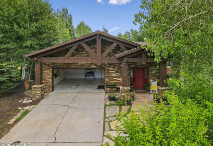 Image for 2350  Lucky John Drive