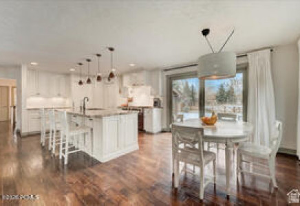 Image for 2350  Lucky John Drive