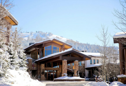 Image for 4867  Legacy Way