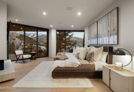 Image for 4867  Legacy Way