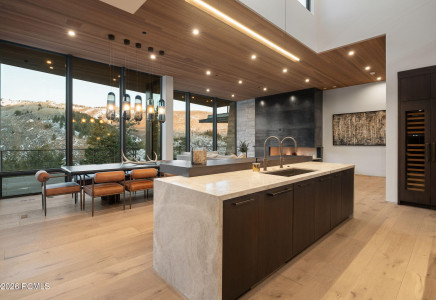 Image for 4867  Legacy Way