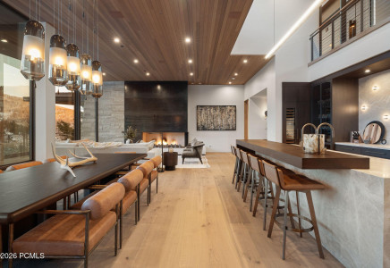 Image for 4867  Legacy Way