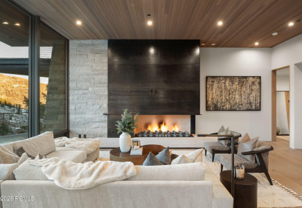 Image for 4867  Legacy Way