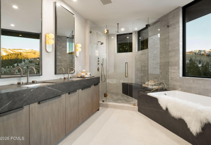 Image for 4867  Legacy Way