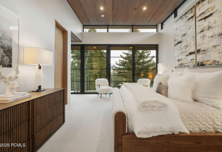 Image for 4867  Legacy Way