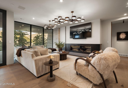 Image for 4867  Legacy Way