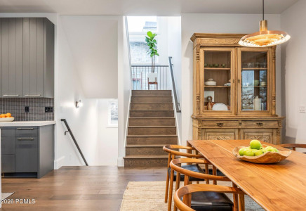 Image for 2565  Ledger Way