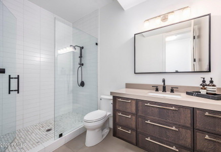 Image for 2565  Ledger Way