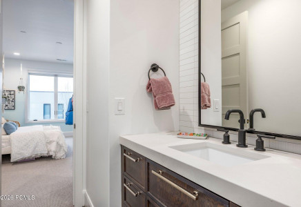 Image for 2565  Ledger Way